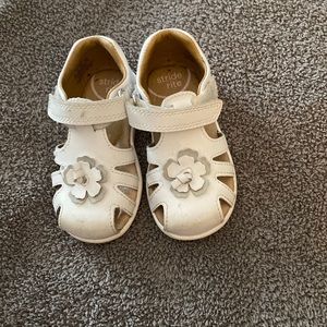 Stride Rite Girls Toddler Shoes